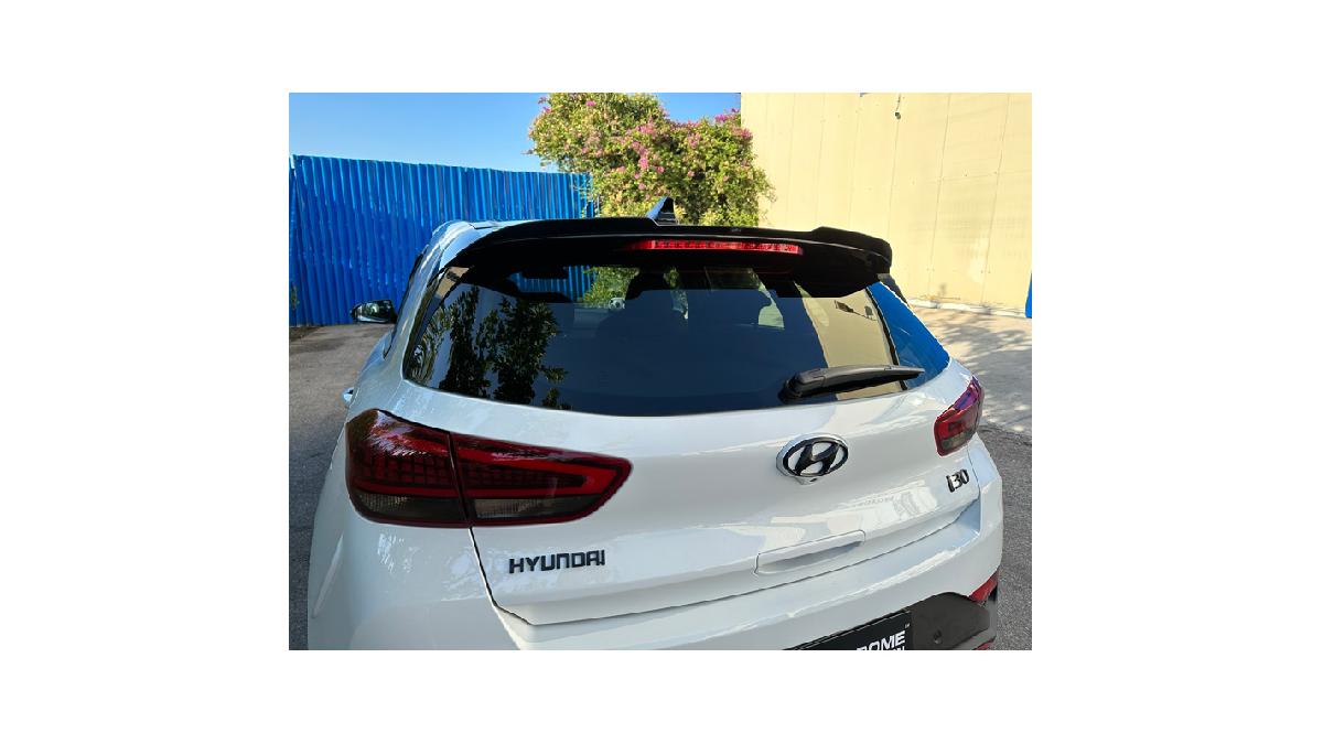 Becquet+de+toit+%28Spoiler+Cap%29+sur+mesure+pour+Hyundai+i30+III+%26+N-Line+2017-+%28ABS+Noir+brillant%29